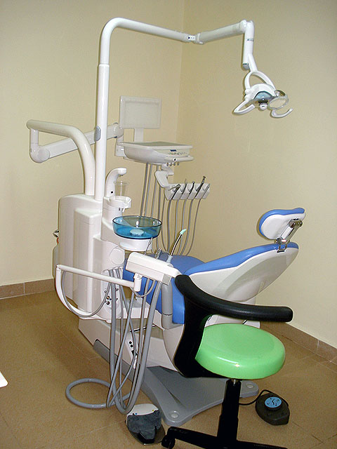 dental-clinic-04